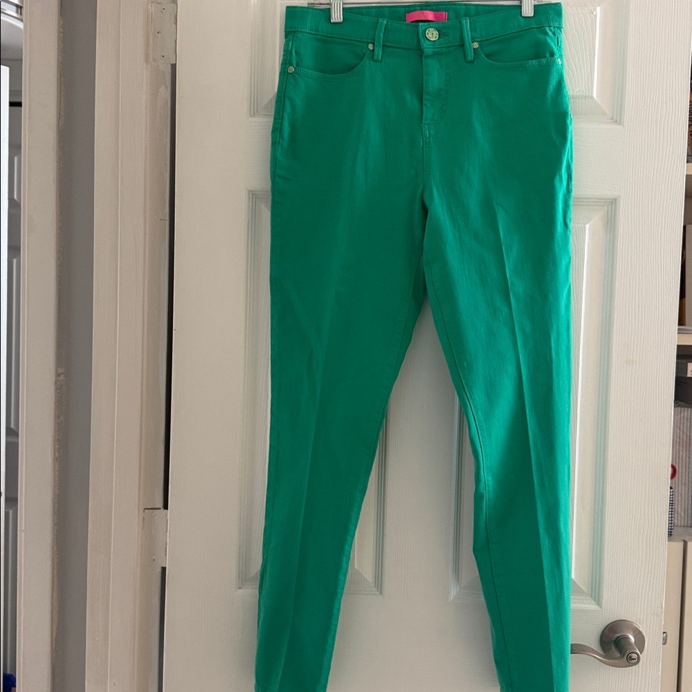 Lilly Pulitzer High Rise Super Skinny Jeans in the color Botanical Green. - Picture 4 of 6
